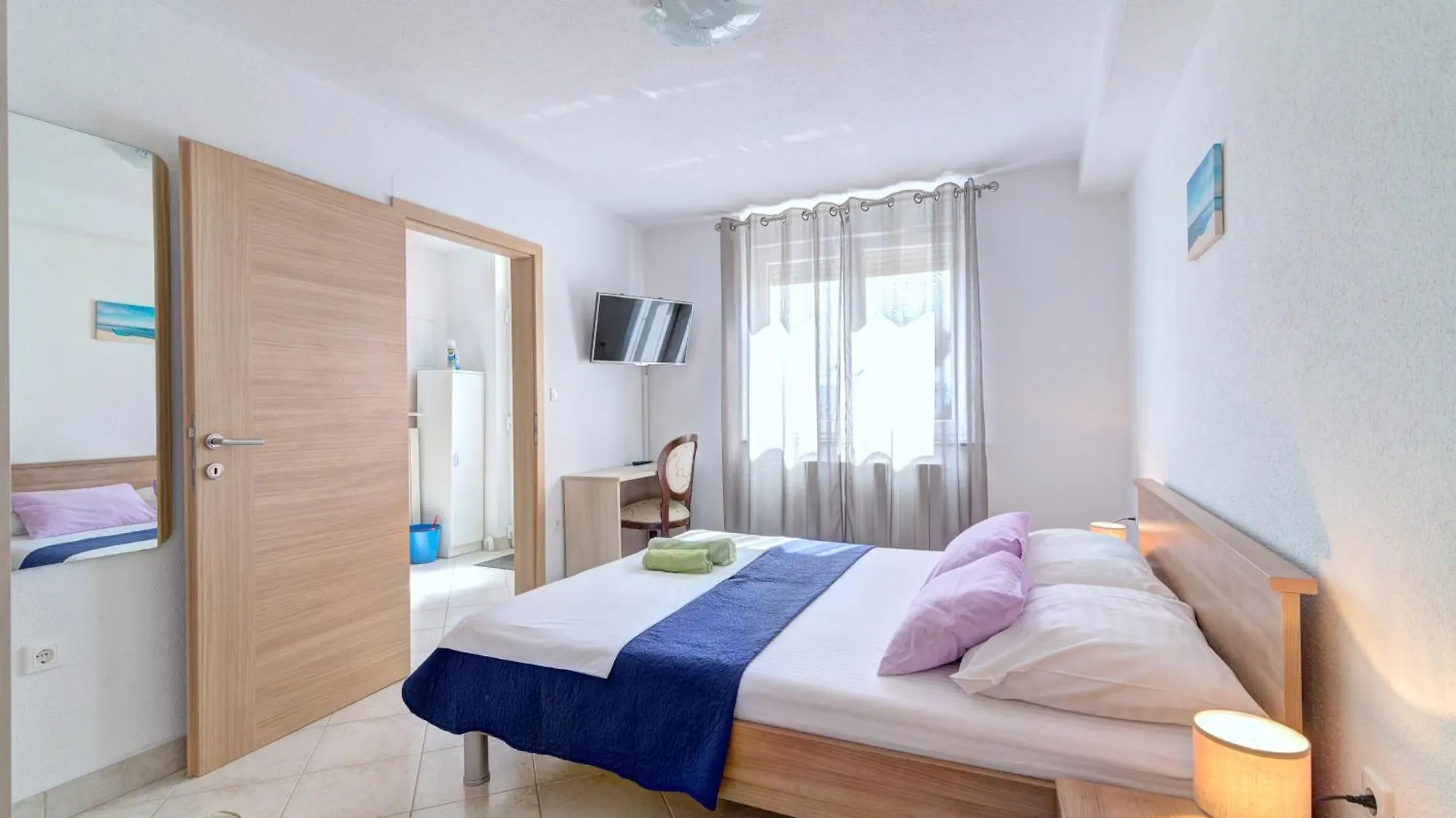 Apartments Dino & Toni Novi Vinodolski Kroatien